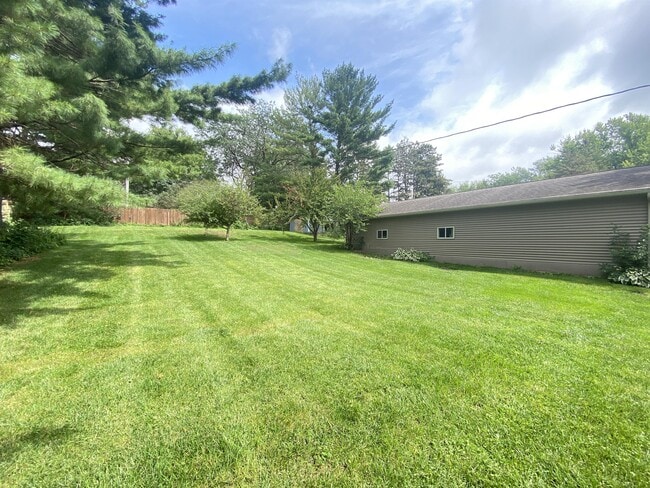 Building Photo - 3621 Sherwood Pl SE