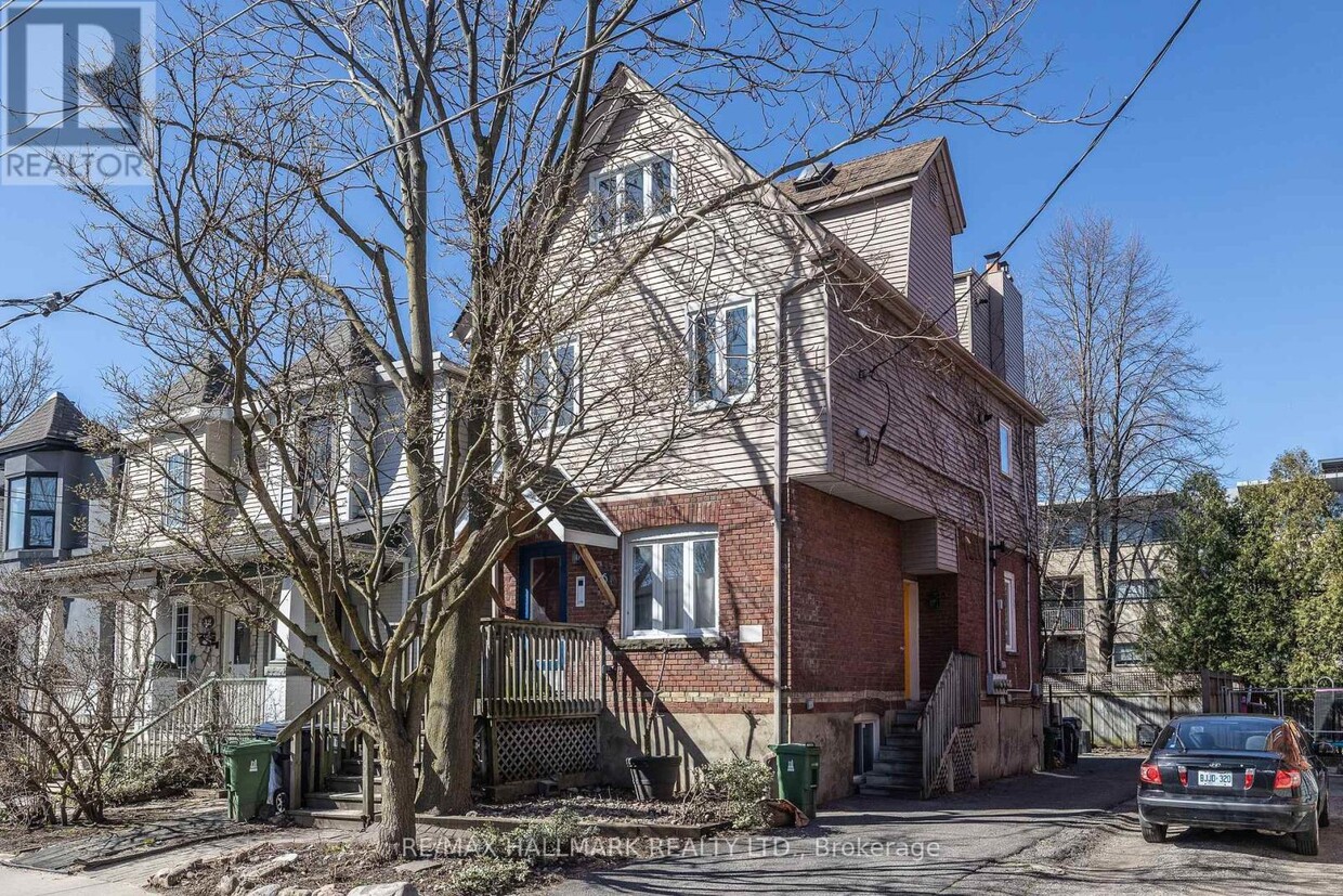 Photo principale - 46 Winnifred Ave