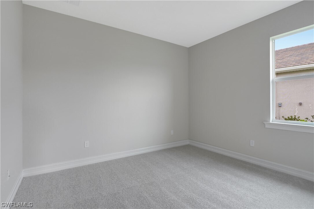 Foto del edificio - 335 Tamarindo Ln