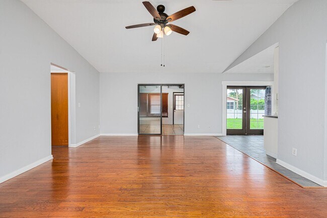 Building Photo - Spacious 2 Bedroom 2 Bath Home in Georgetowne