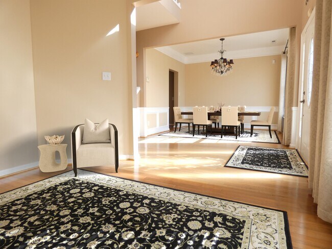 Foto del edificio - 1481 Cantwell Ct
