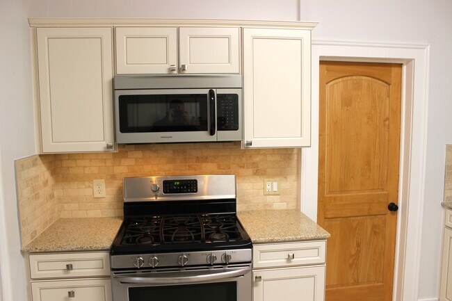 Foto del edificio - 419 Jefferson St