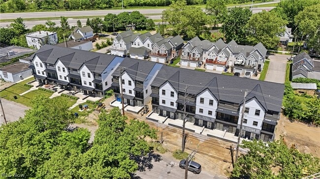 Building Photo - 4720 Walworth Ave