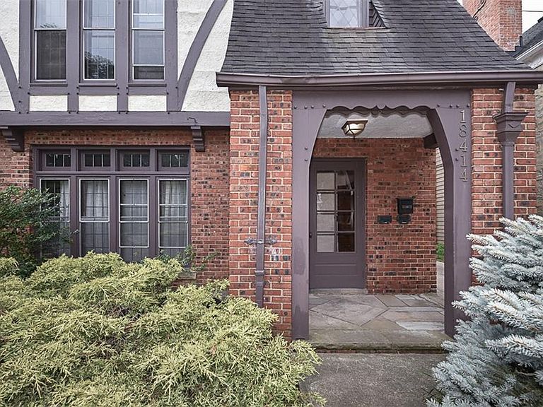 18414 Newell Rd Shaker Heights, OH 44122 – photo 2