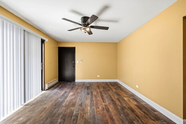 Foto del edificio - 2128 N Harlem Ave
