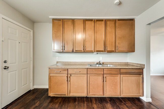 unit 109 - Magnolia Place