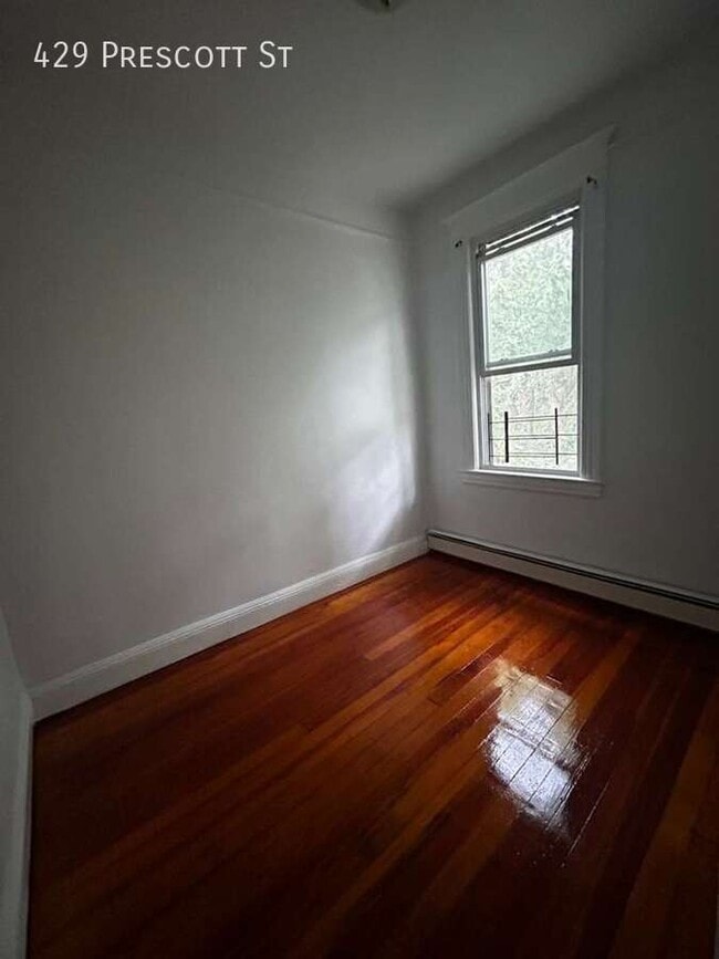 Foto del edificio - 429 Prescott St