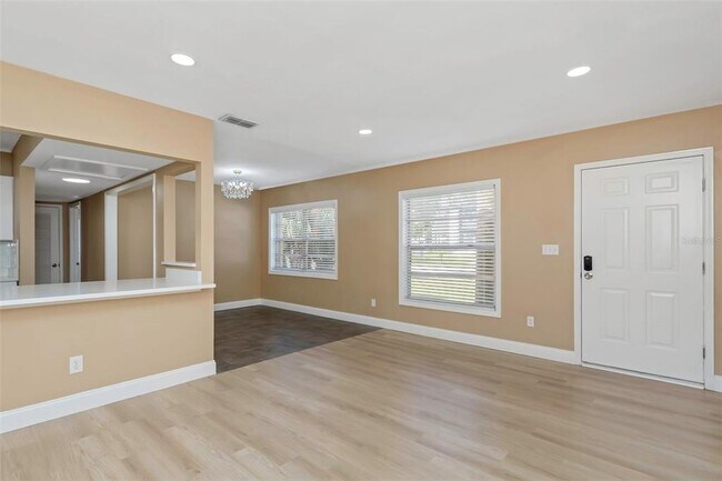 Foto del edificio - 4622 W El Prado Blvd