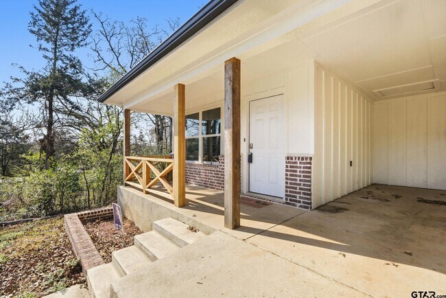 Foto del edificio - 336 Timberline Dr