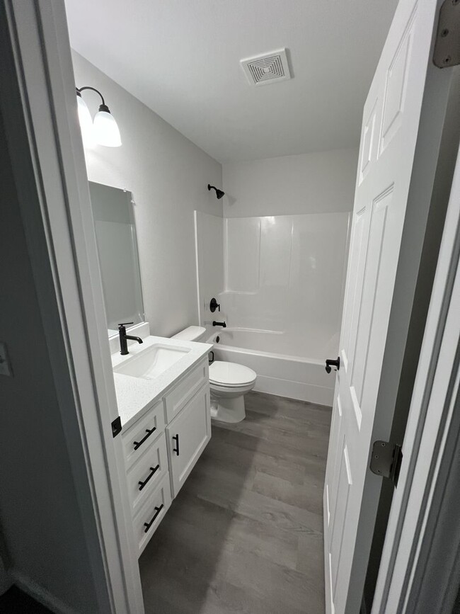 Building Photo - New Construction Home for Rent in Soap Lake