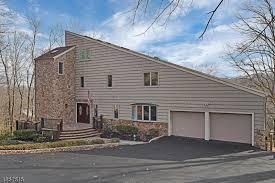 Primary Photo - 113 Wexford Way
