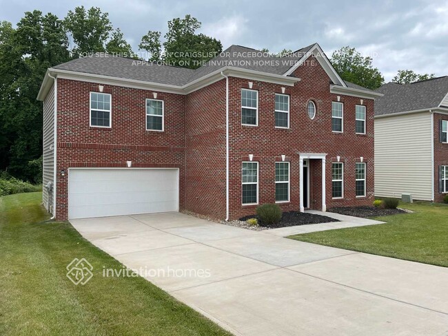 Building Photo - 142 Sassafras Rd