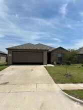 Building Photo - 6413 Graceland Dr