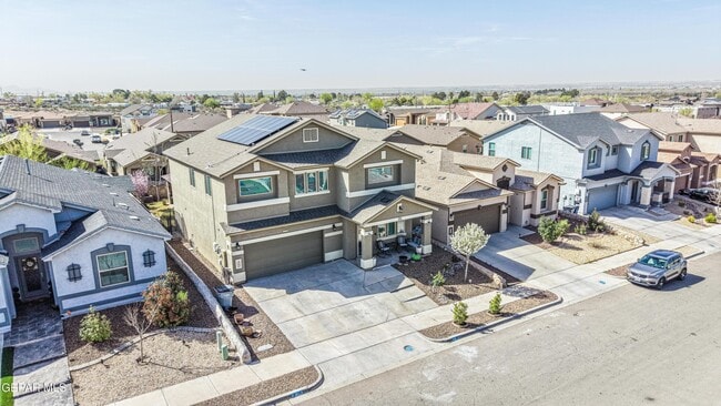 Building Photo - 316 Malta St