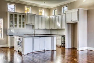 Building Photo - 5711 Winsome Ln