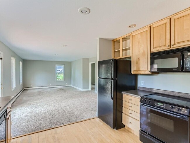 Foto del edificio - 215 E Old Shakopee Rd