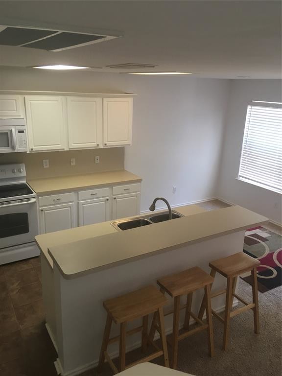 Foto del edificio - 111 N Villa Oaks Dr