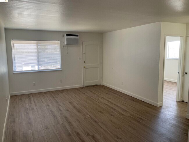 Foto del edificio - 234 Crest St