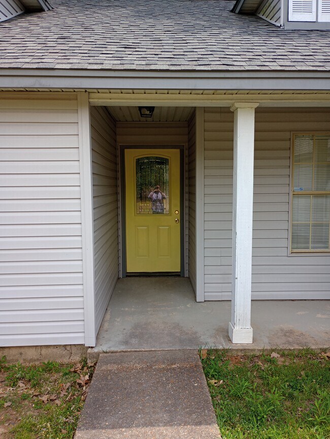Foto del edificio - 3208 Quail Ridge Rd
