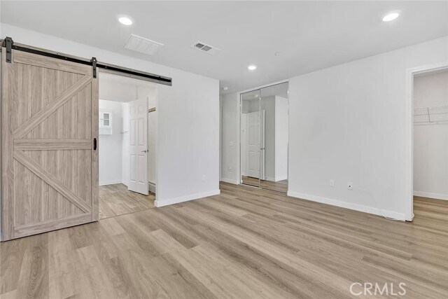 Foto del edificio - 14700 Sherman Way