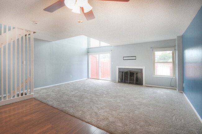 Building Photo - 464 W Rockrimmon Blvd