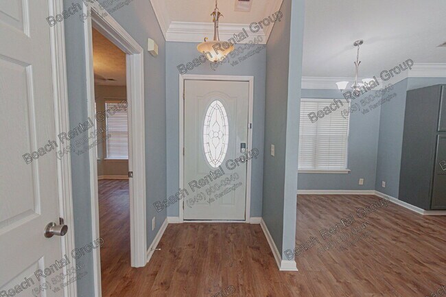 Foto del edificio - 2480 Burning Tree Ln