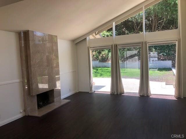 Building Photo - 26622 Saddleback Dr