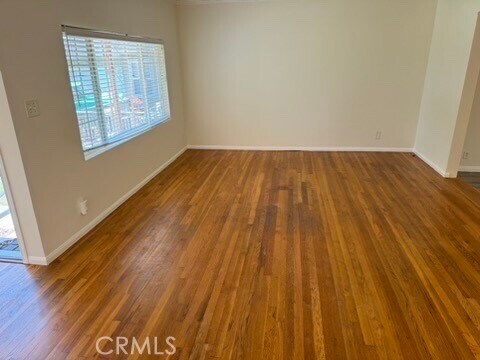 Foto del edificio - 5447 W 141st St
