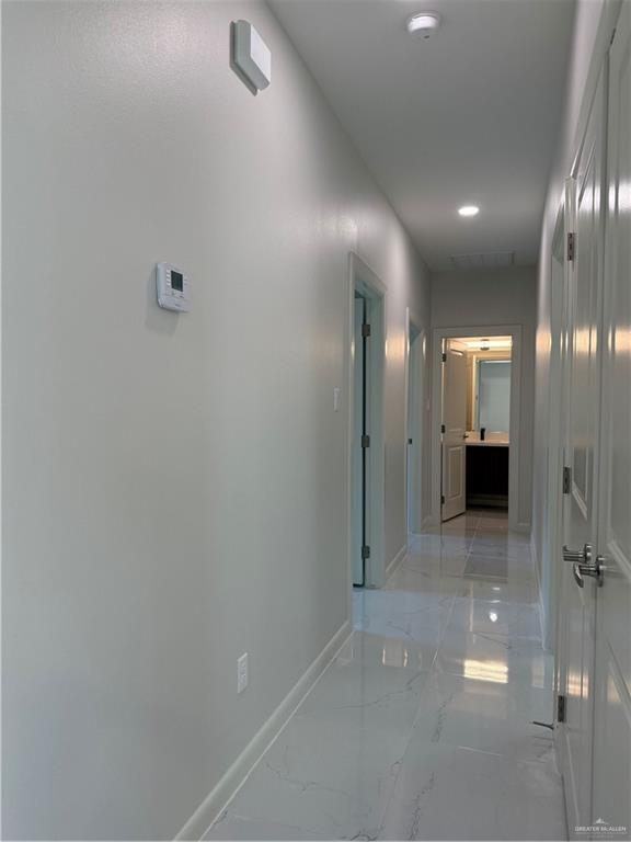 Foto del edificio - 1310 N Texas Blvd