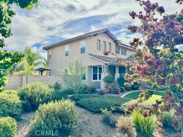 Building Photo - 23636 Aquacate Rd