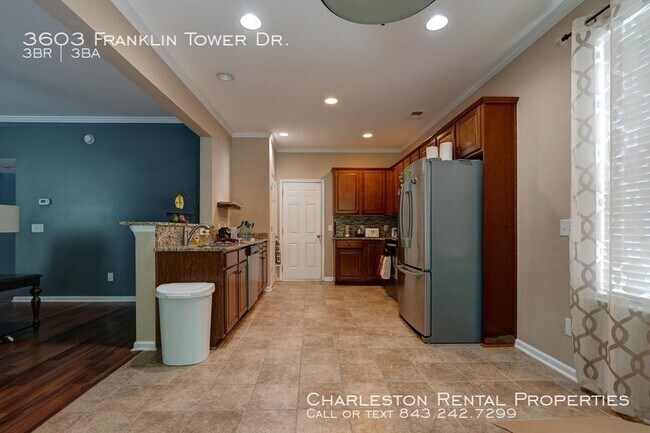 Building Photo - 3603 Franklin Tower Dr