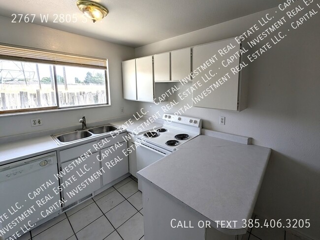 Building Photo - 2767 W 2805 S