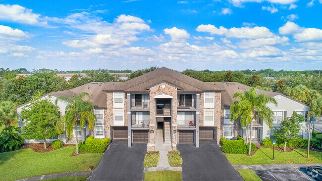 Building Photo - MAA Lake Nona