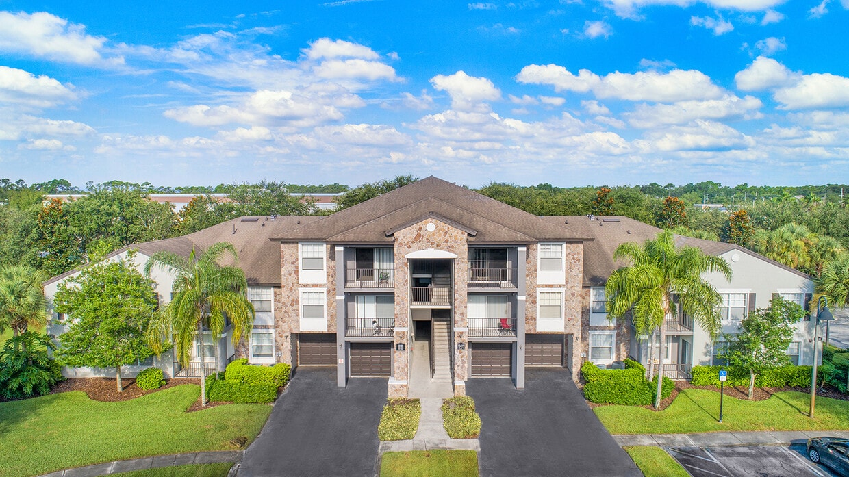 Primary Photo - MAA Lake Nona