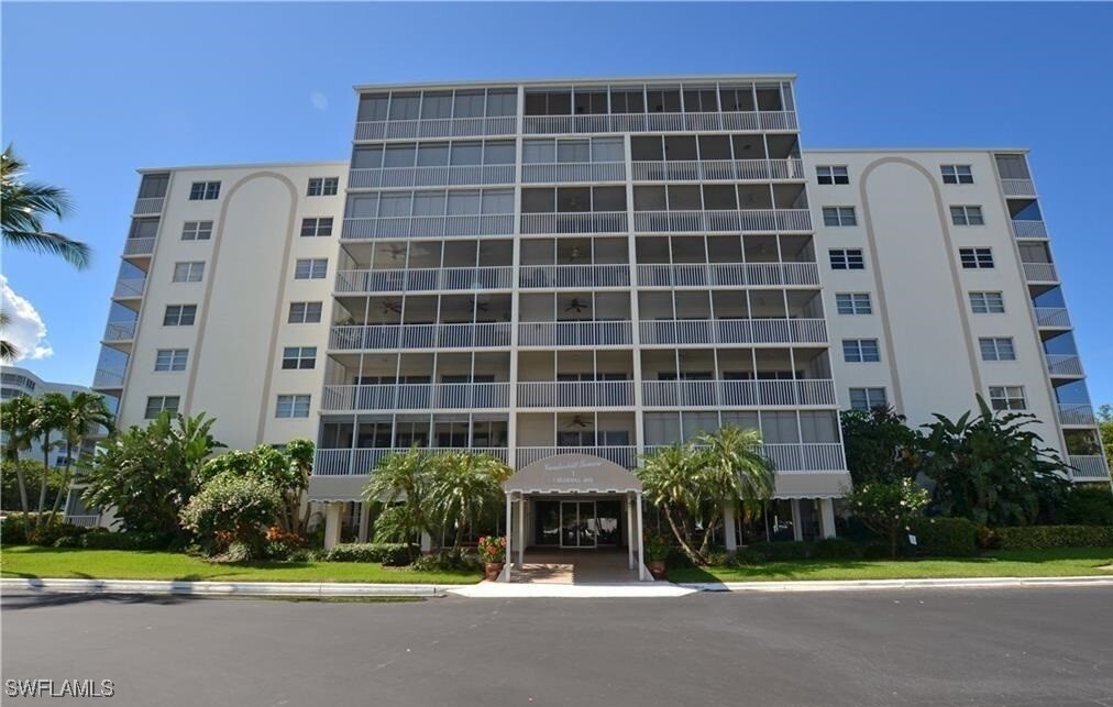 Foto principal - 1 Bluebill Ave