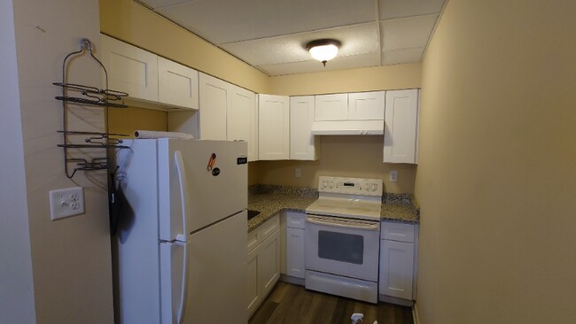 Foto del edificio - 18 S Forklanding Rd