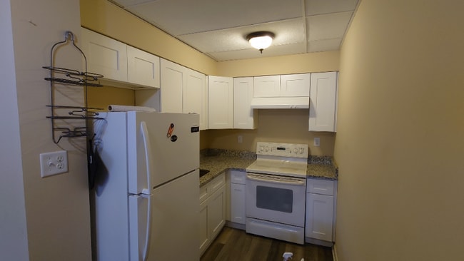 Photo - 18 S Forklanding Rd Apartment