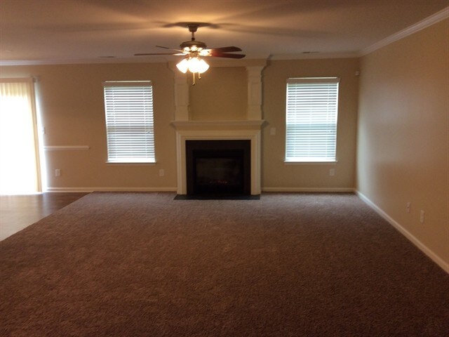 Building Photo - 371 Pulaski Drive