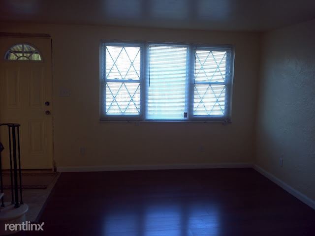 Building Photo - 1200 Mifflin Rd