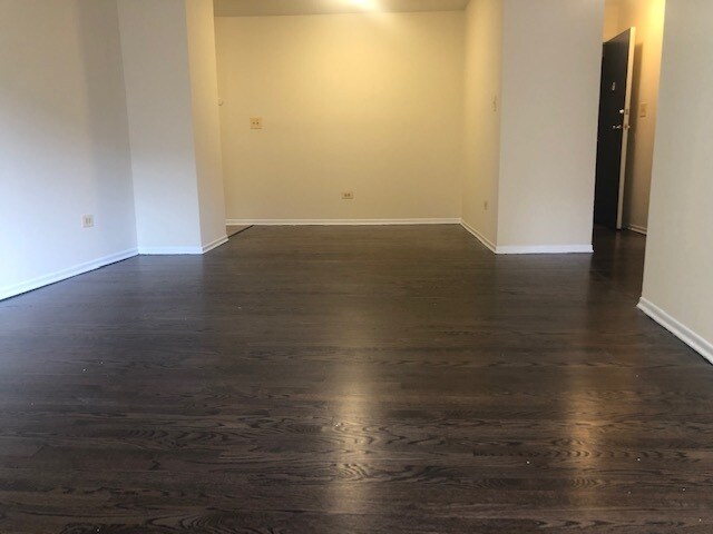 Building Photo - 525 W Deming Pl