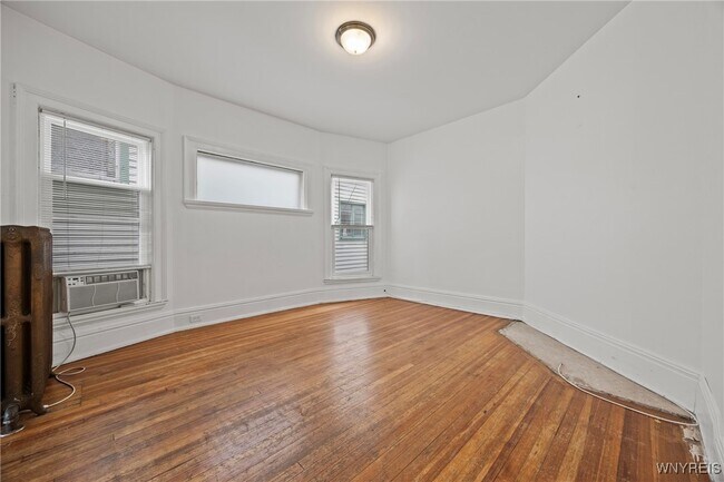 Foto del edificio - 333 Lafayette Ave