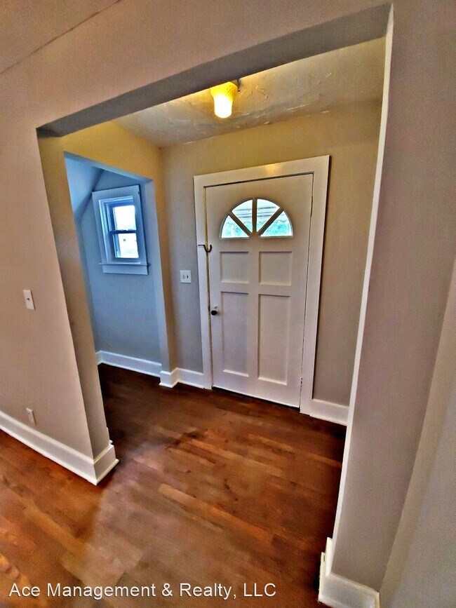 Foto del edificio - 2 br, 1.5 bath House - 5682 Hwy 36 W