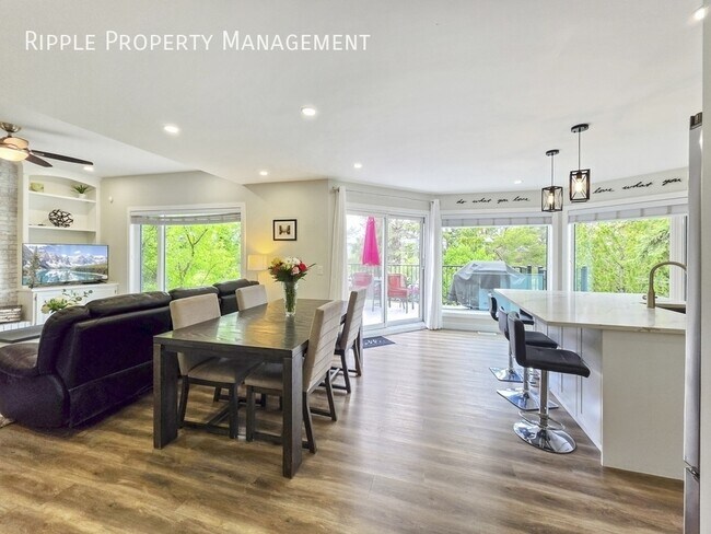 Building Photo - PRESTIGIOUS 4 BEDS + DEN, 3.5 BATHS SINGLE-FAMILY HOME | EXCLUSIVE MCKENZIE LAKE COMMUNITY