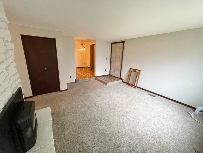 Building Photo - 2 Bed, 2 Bath Garden Condo in Kirkland!