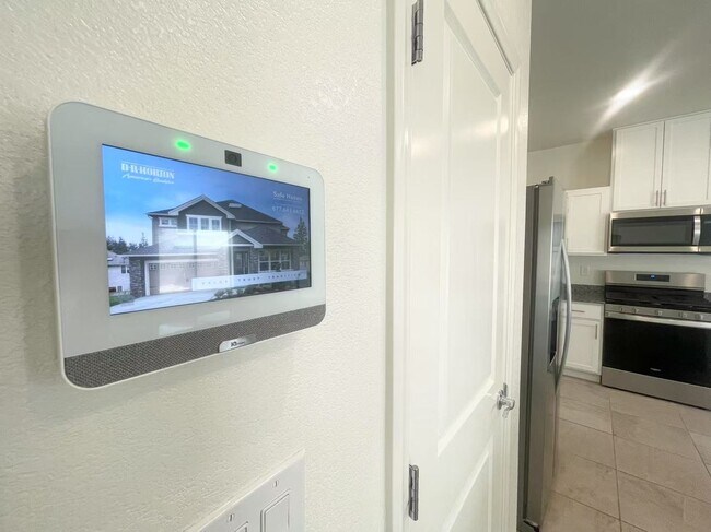 Foto del edificio - 4560 Merlot Hls Ave