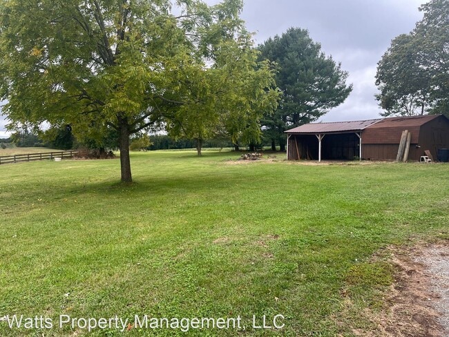 Building Photo - 3 br, 2 bath House - 1715 Spring Mill Road