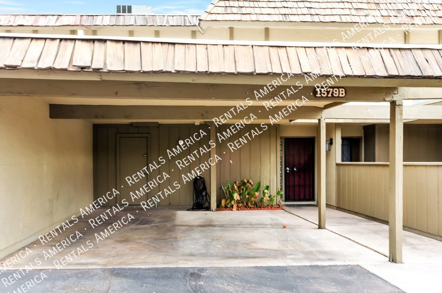 Primary Photo - Great central location, near I-10, schools...