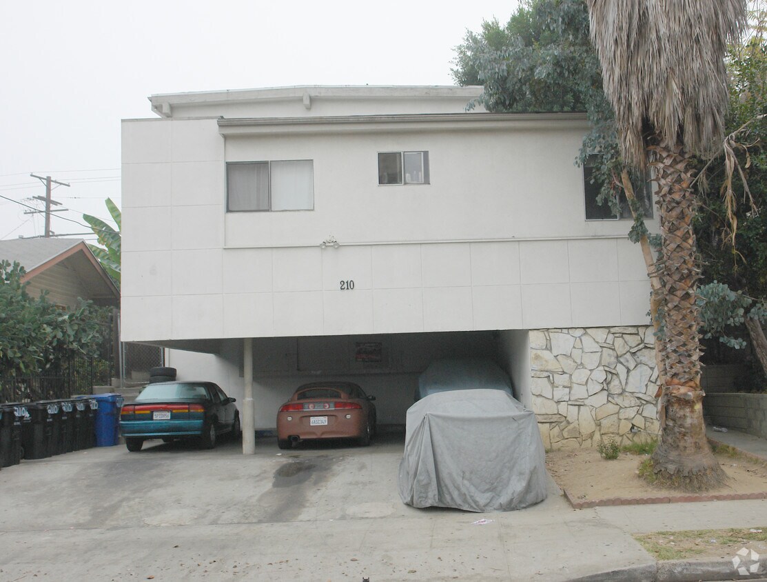 Building Photo - 210 N Burlington Ave