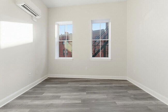 Foto del edificio - 19-25 Essex St