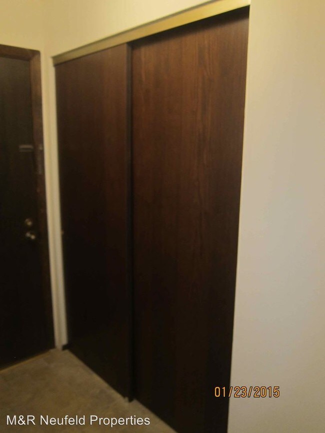 Foto del edificio - 8559 N Granville Rd
